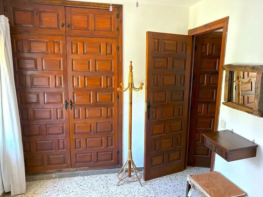 Villa Relax - Jardin Inmenso & Privado En Marbella Spain