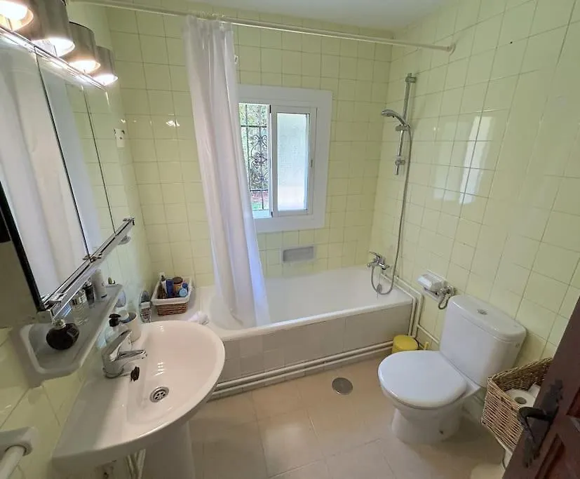 Villa Relax - Jardin Inmenso & Privado En Marbella Spain