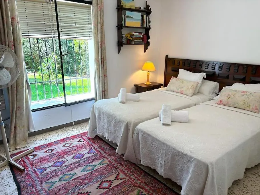 Дом отдыха Villa Relax - Jardin Inmenso & Privado En Марбелья